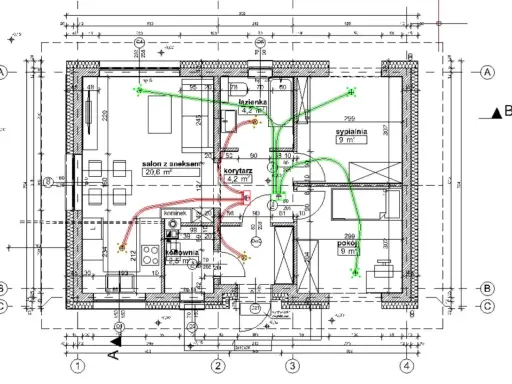 Plan mieszkania z zaznaczonym projektem wentylacji mechanicznej. Zielone linie pokazują nawiew, czerwone wywiew.