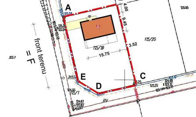 Plan zagospodarowania terenu z zaznaczonym budynkiem. Określa, kto wydaje warunki zabudowy dla działki 115/19.